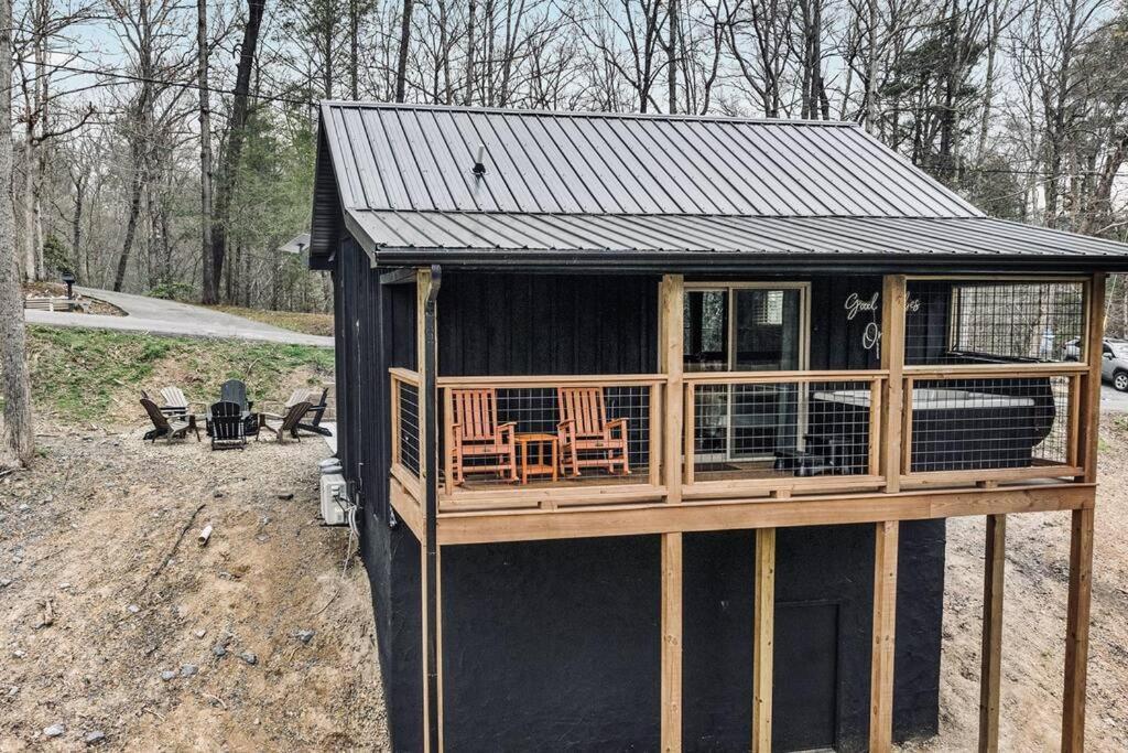 Honeymoon Couples Cabin Secluded, Hot Tub, Views Севьервилл Экстерьер фото