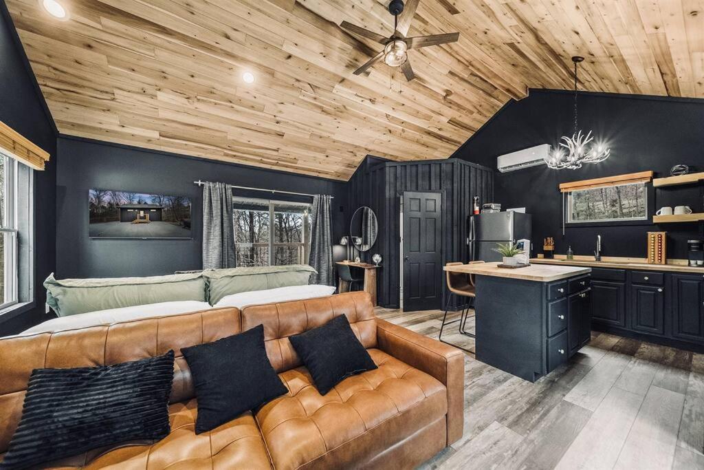 Honeymoon Couples Cabin Secluded, Hot Tub, Views Севьервилл Экстерьер фото