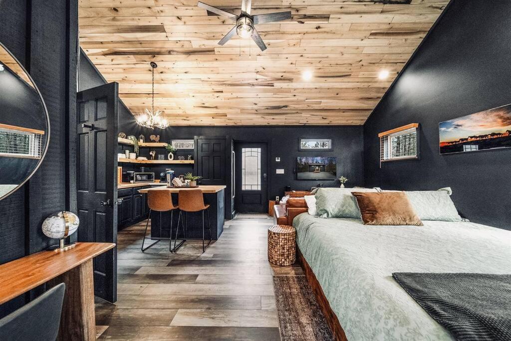 Honeymoon Couples Cabin Secluded, Hot Tub, Views Севьервилл Экстерьер фото
